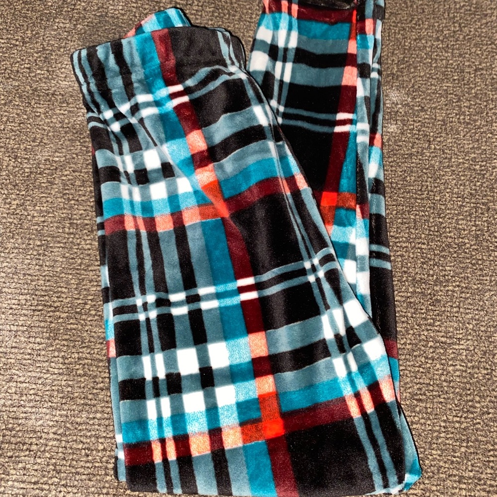 Always Flannel Blue, Red & Black Suede Leggings Size S/M NWOT